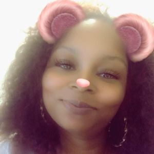 Meet your Posher, Candace